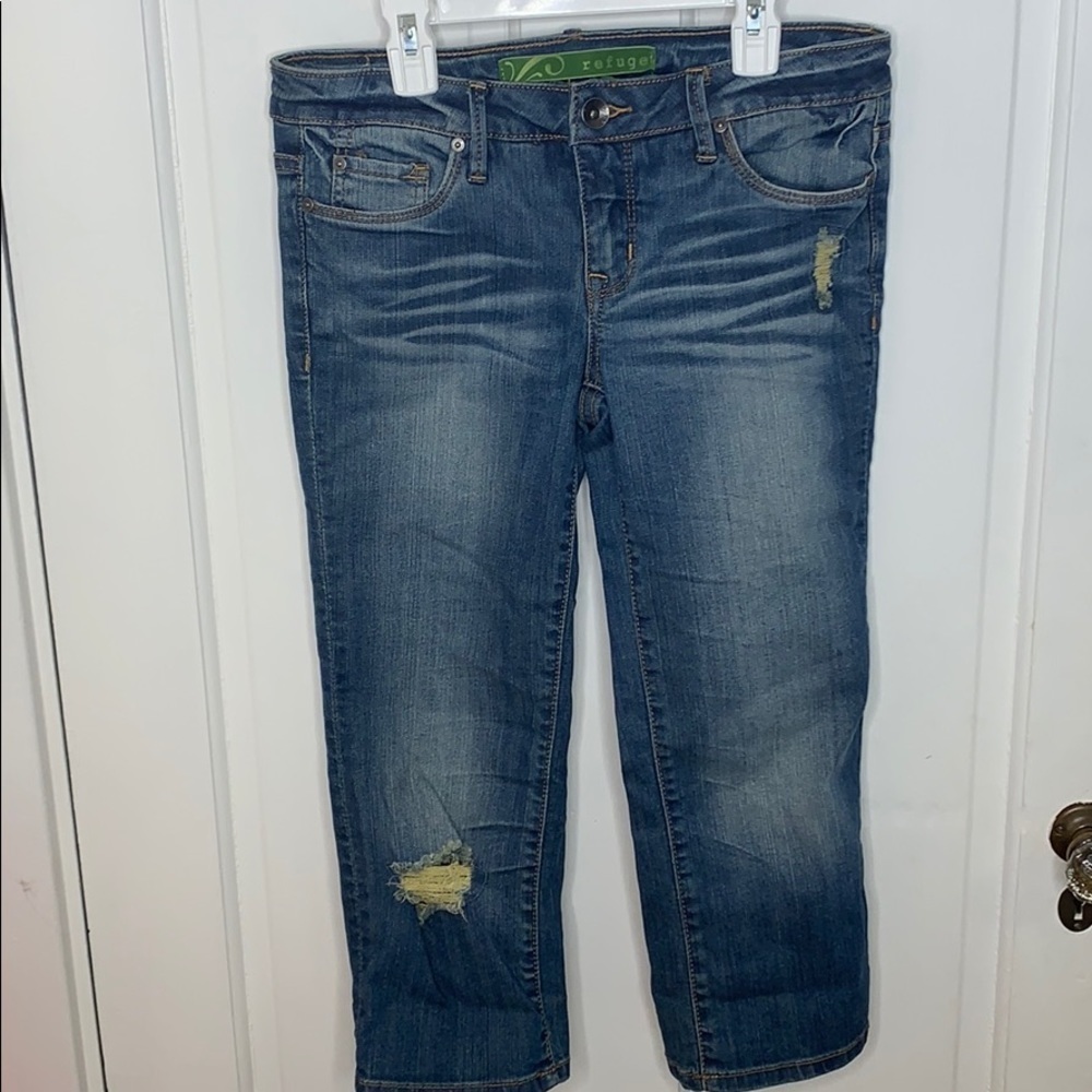 REFUGE•JEANS